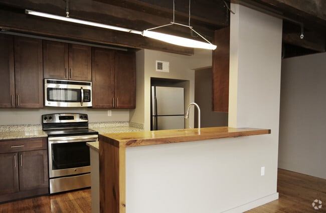 Interior Photo - Mill No. 1