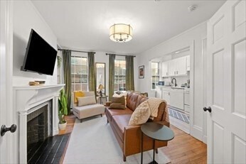 Foto del edificio - 102 Revere St