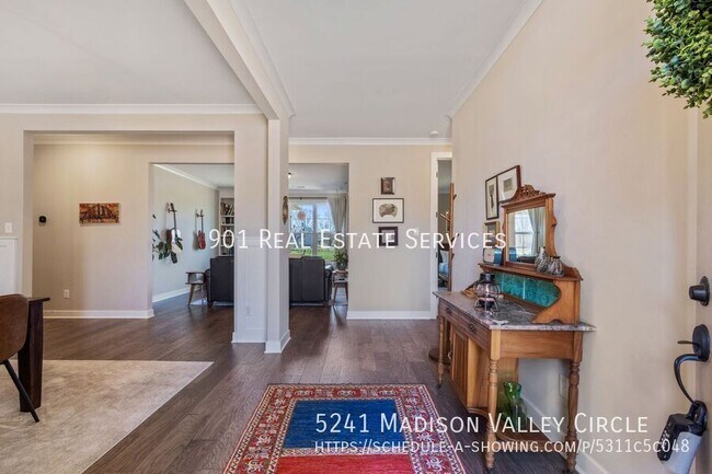 Foto del edificio - 5241 Madison Vly Ln