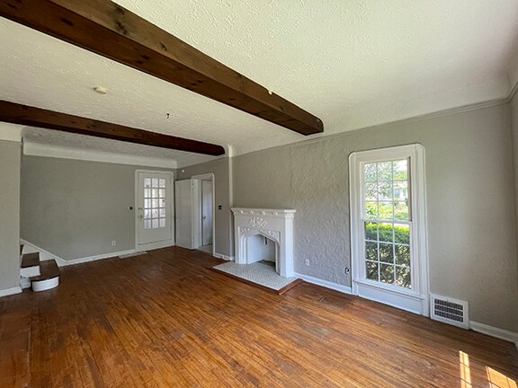 Foto del edificio - 3673 Staunton Rd