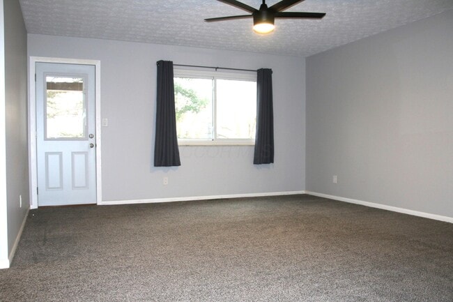 Building Photo - 3159 Alderridge Ct