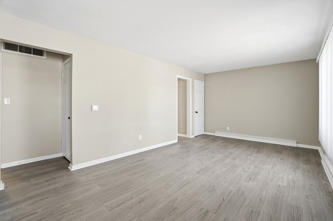 Building Photo - 4120 Kentland Ave