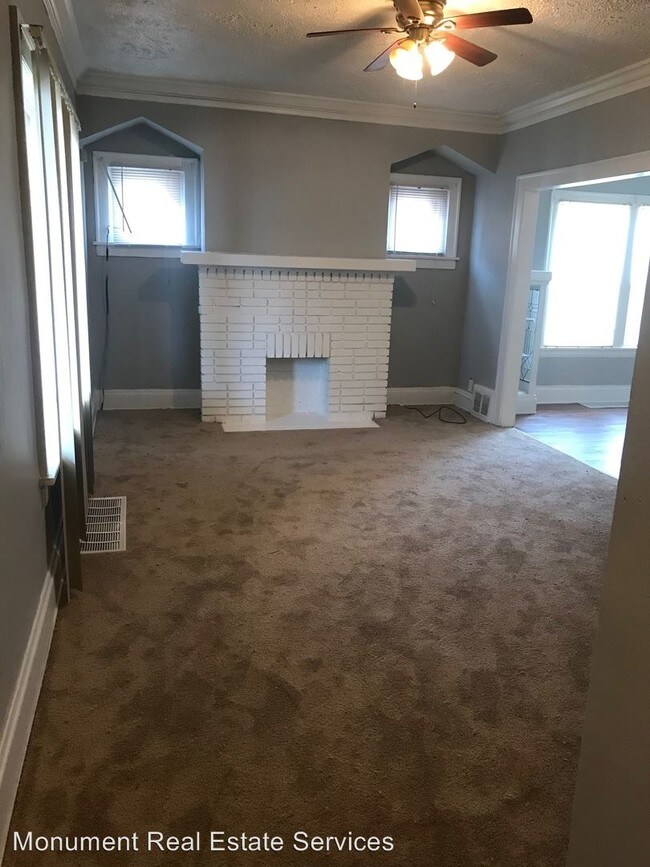 Building Photo - 3 br, 1.5 bath House - 9904 Raymond Ave