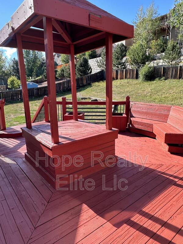Building Photo - 6950 Sagewood Ct