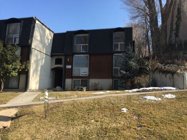 Foto del edificio - 438 C St E