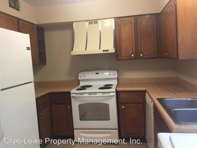 Building Photo - 2 br, 1.5 bath House - 5726 Quince #11