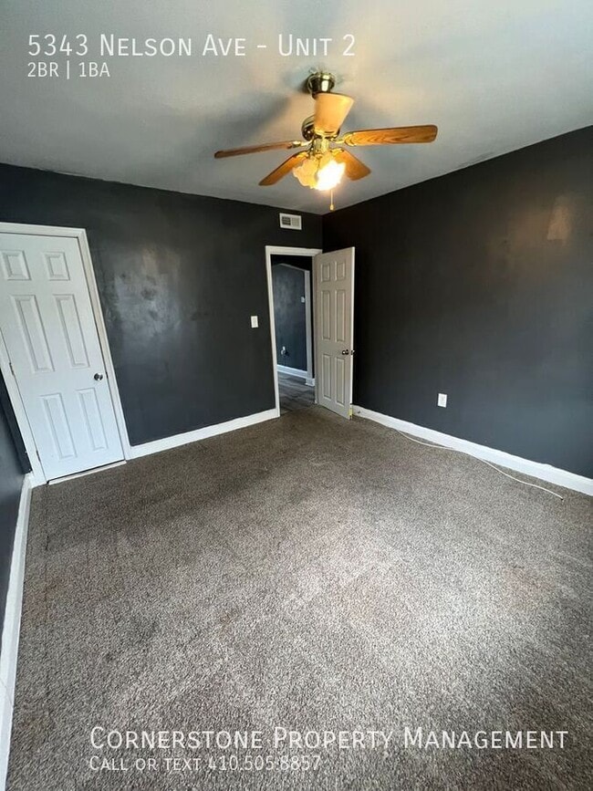 Foto del edificio - 5343 Nelson Ave