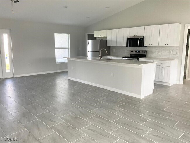 Foto del edificio - 1708 NE 33rd Ln