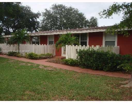 Foto del edificio - 7124 Southgate Blvd