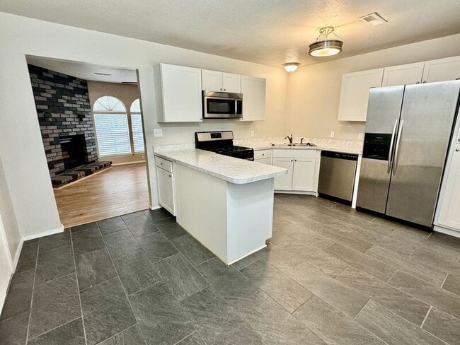 Foto del edificio - 4329 S Ash Ave