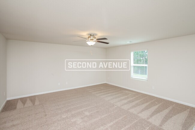 Building Photo - 332 Sundew RD