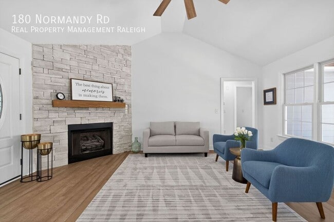 Foto del edificio - 180 Normandy Rd