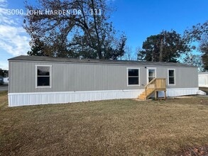 Building Photo - 3000 John Harden Dr