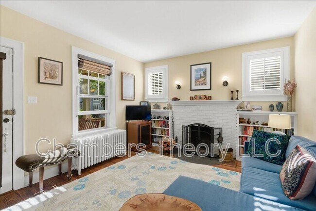 Foto del edificio - 314 Ethan Allen Ave