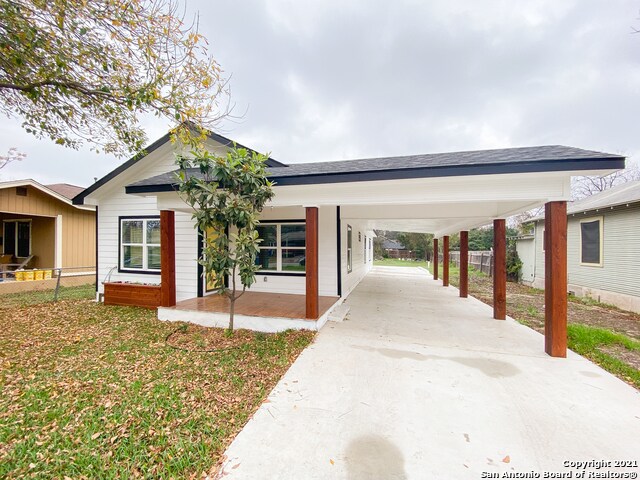 Building Photo - 1731 W Craig Pl
