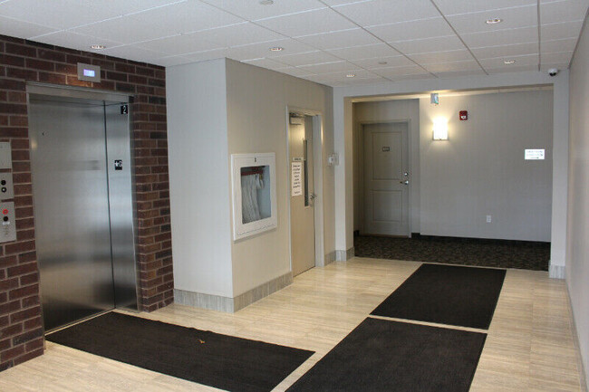 Photo du bâtiment - 7768 Kennedy Rd