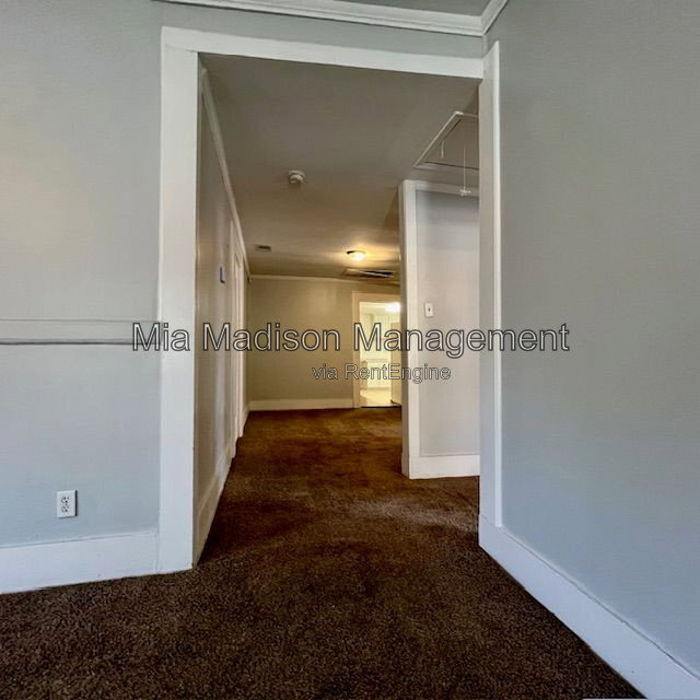 Foto del edificio - 211 W 59th St