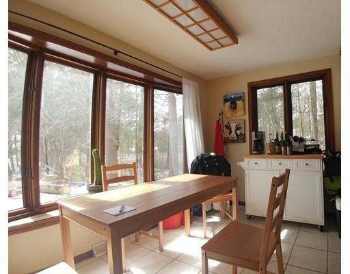 Foto del edificio - 33 Hilltop Ln