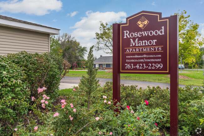 Foto del edificio - Rosewood Manor