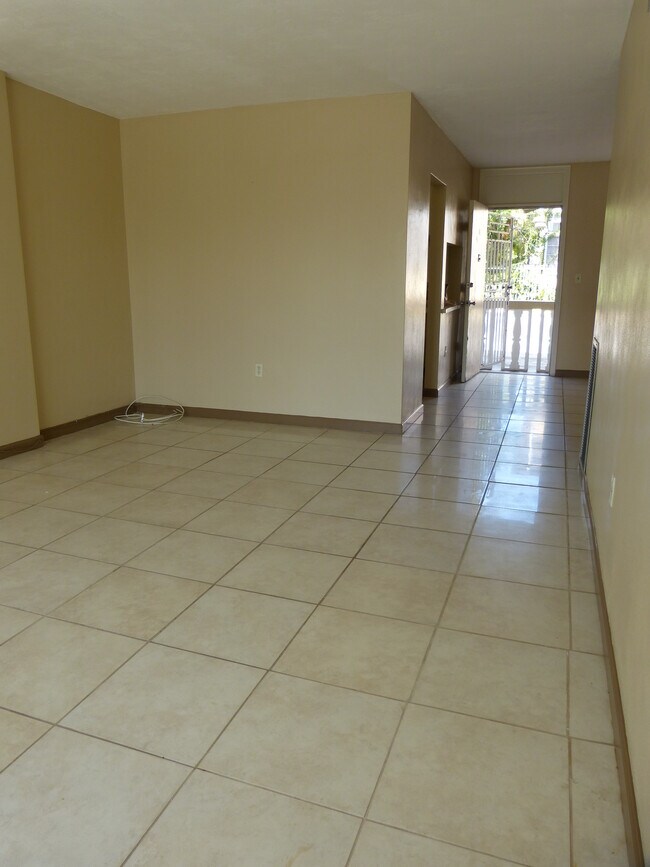 Foto del edificio - 1475 NE 125th Terrace