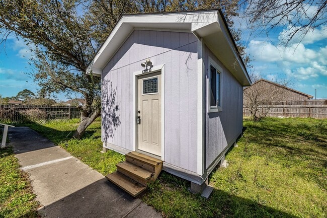 Foto del edificio - 3525 Bridgette Ln