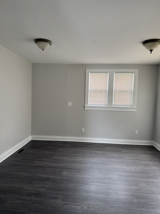 Foto del edificio - 500 E 1st St