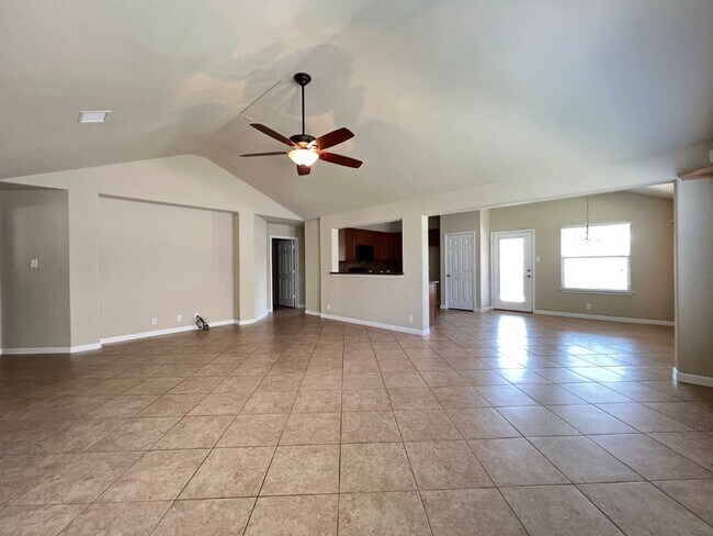Building Photo - 1810 Laminar Creek Road