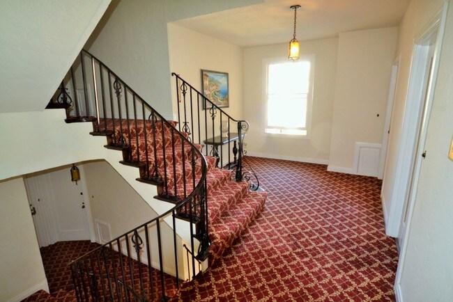 Foto del edificio - 1143 McKinley Ave