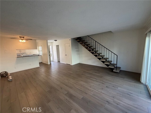 Foto del edificio - 2957 W 235th St