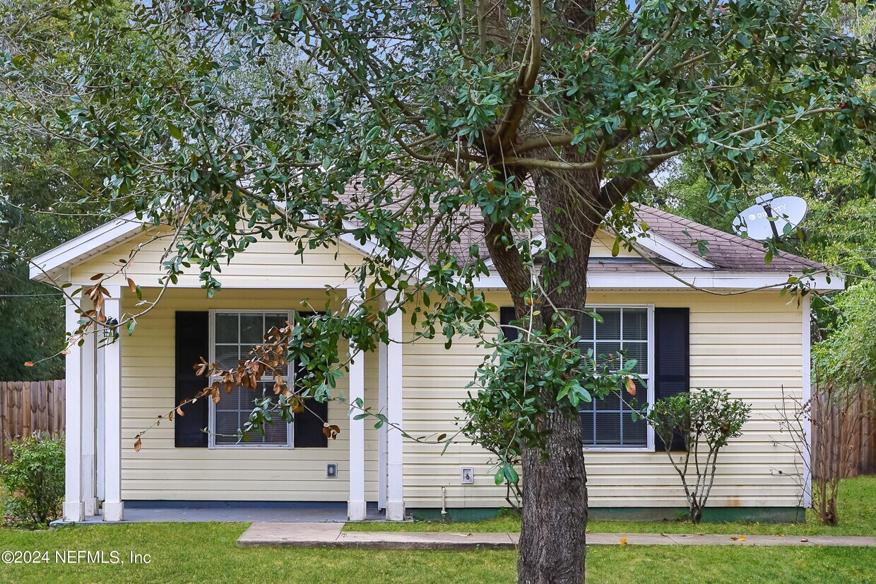 Primary Photo - 6325 Delacy Rd