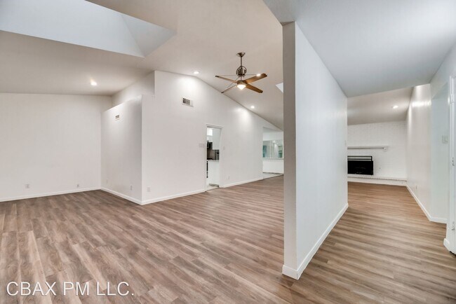 Building Photo - 3 br, 2 bath House - 3940 Dalgreen Circle
