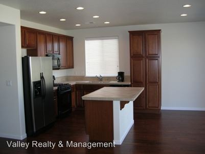 Foto del edificio - 752 Grayhawk Dr