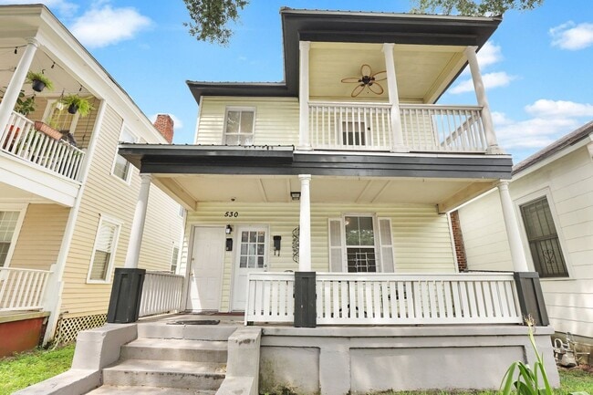 Building Photo - Annual 2/1 Furnished Rental near Downtown Savannah