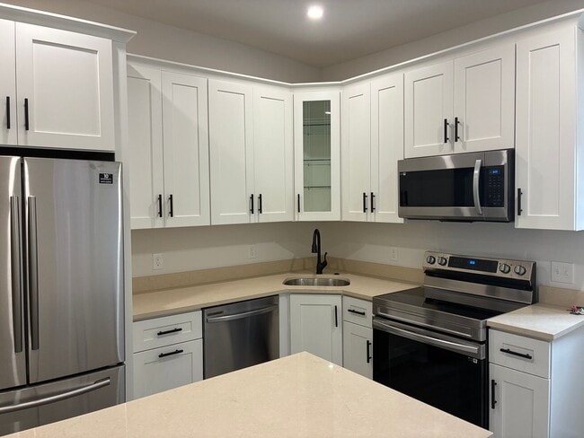 Photo - 1539 Lowrie St Apartment