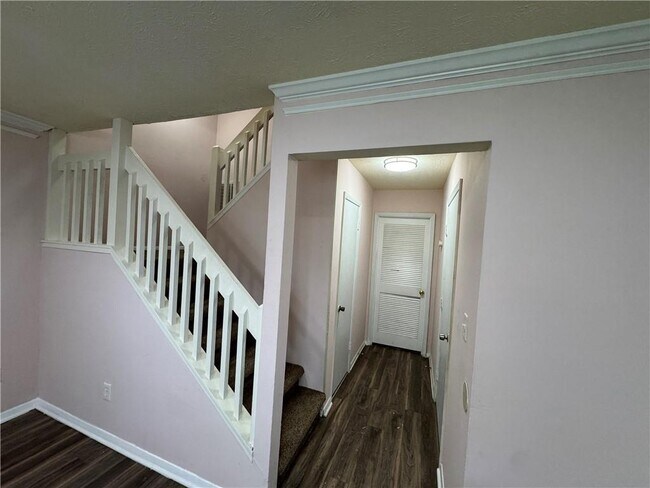 Foto del edificio - 3102 Destin Cir