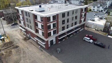 Building Photo - 629 Washington St