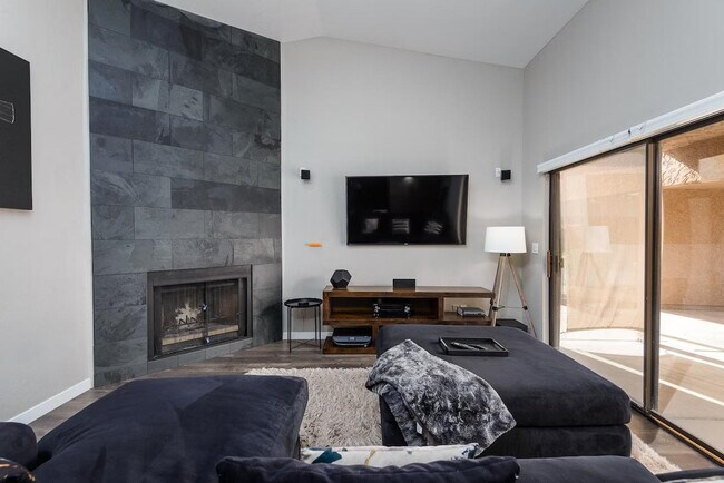 Foto del edificio - 2041 N 87th Way