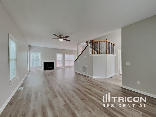 Building Photo - 229 Blair Dr