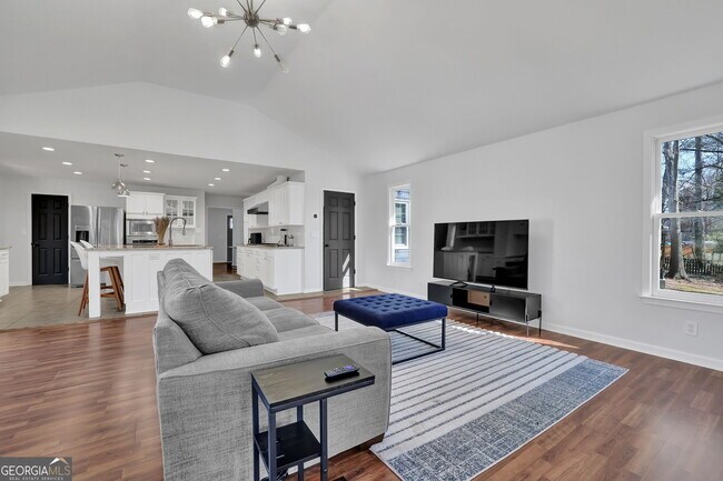 Foto del edificio - 3474 Hildon Cir