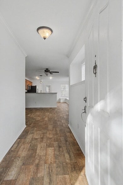 Foto del edificio - 10925 Caldwell Ln