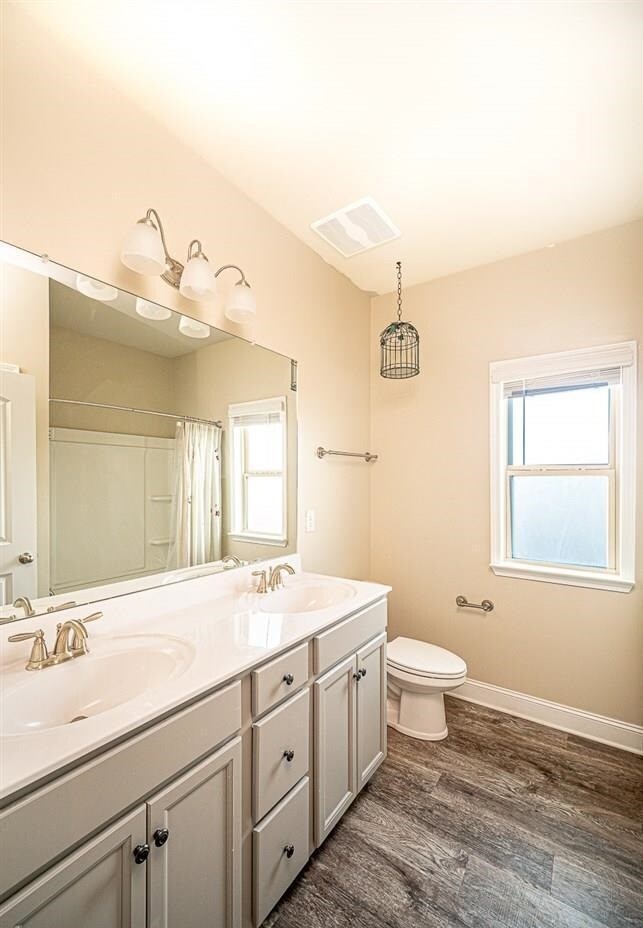 Building Photo - 319 River Rock Dr