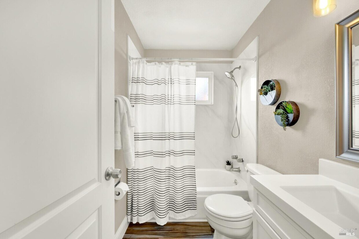 Foto principal - 314 Tulip St