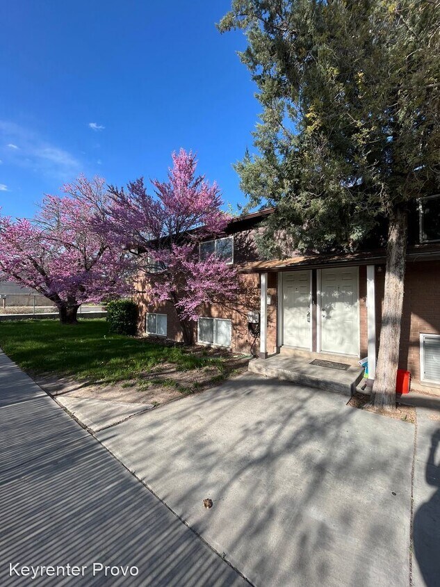 Foto del edificio - 3 br, 1 bath House - 861 w 600 s Unit A