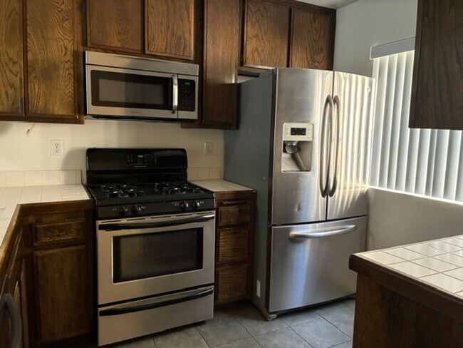Foto del edificio - 12750 Centralia St