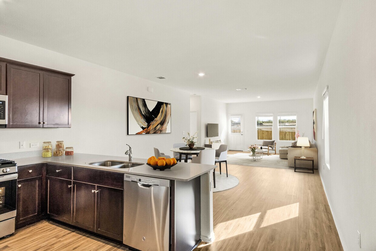 Foto principal - 5912 Eden Dr