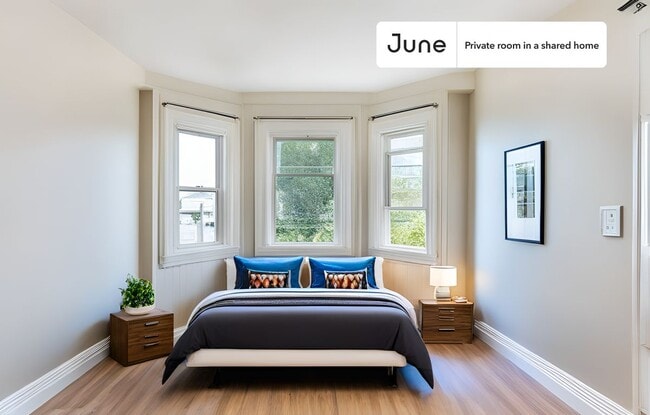 Room in Shared 3 bed/1 bath home - Room in Shared 3 bed/1 bath home