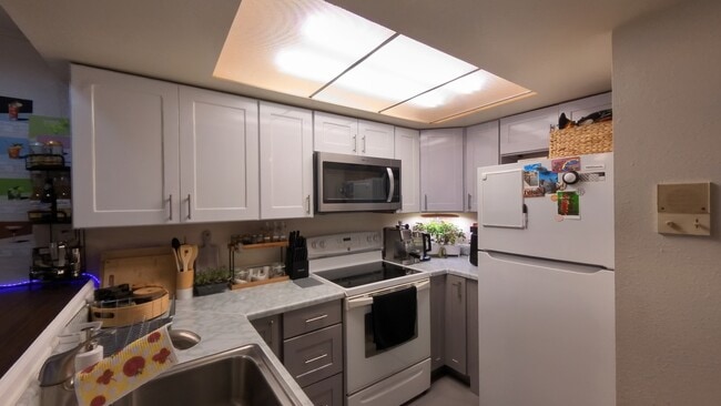 Kitchen 1 - 6125 NE 193rd Place