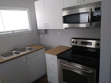 Building Photo - 201 Dr Martin Luther King St