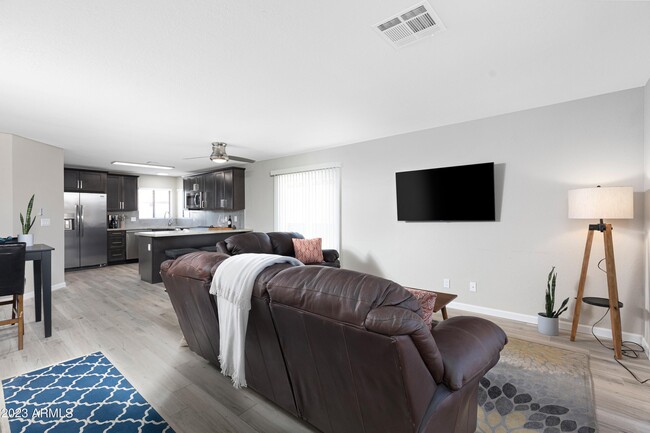 Foto del edificio - 14209 N Hawthorn Ct