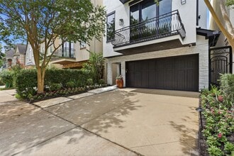 Building Photo - 5330 Fayette St